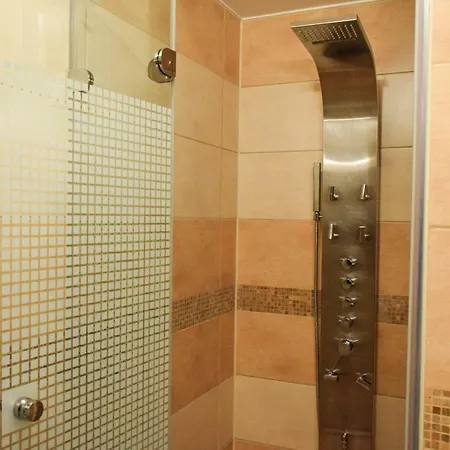 Nad Skalicou Szakolca